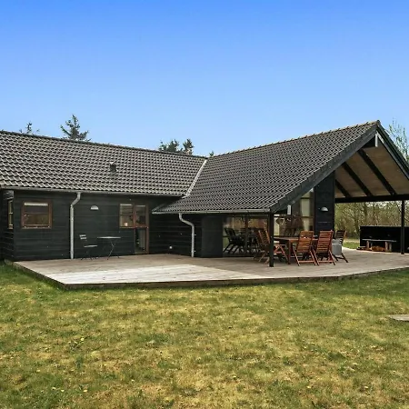 Holiday home Harri - 850m From The Sea In Nw Jutland By Interhome Lokken