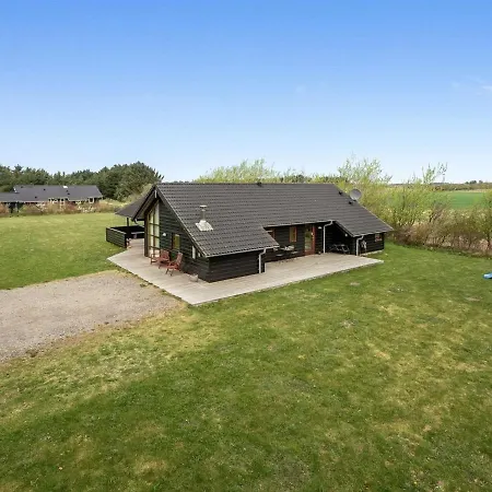 Holiday home Harri - 850m From The Sea In Nw Jutland By Interhome