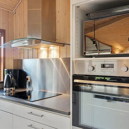 Feriehus Harri - 850m From The Sea By Interhome *