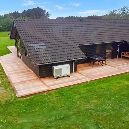 Harri - 850m From The Sea By Interhome Løkken
